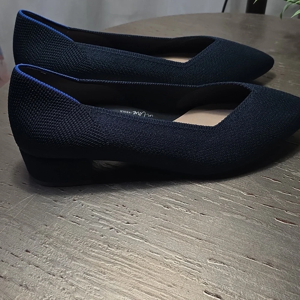 NIB‎ Rothy’s The High Point Navy Herringbone Low block Heels 12.5